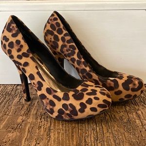 NEW - Bamboo Leopard Heels
